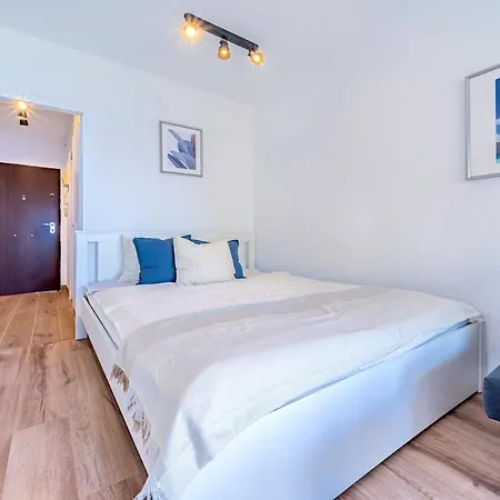 Modern Seaside Escape Appartamento Marbella